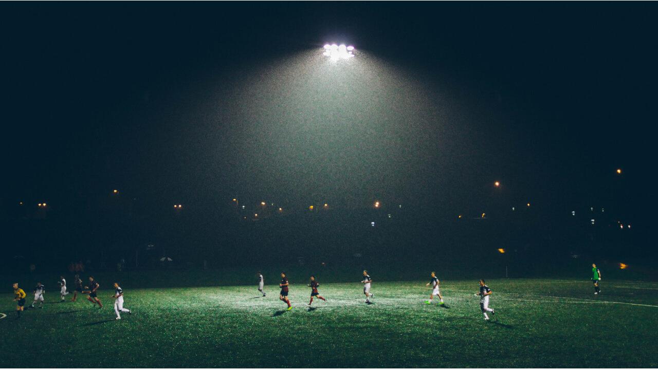 Mehr über den Artikel erfahren Flutlicht, Fußball und beste Stimmung – Nachtturnier am 03. Juli
